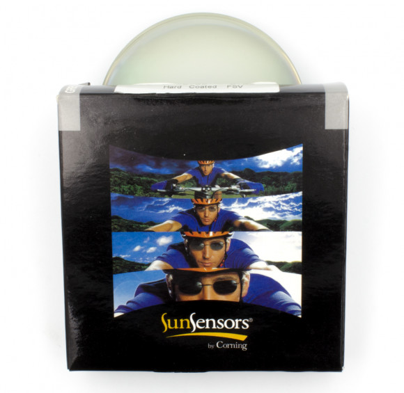 Полимерные линзы SUN SENSORS фотохромные Grey 1.56 D70